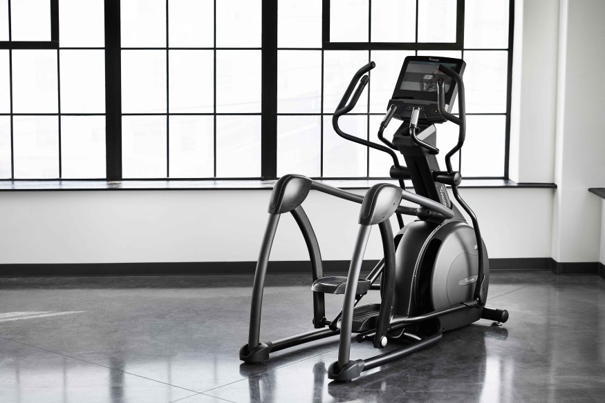 Vision. Эллиптический тренажер S-600E. Консоль - сенсорный экран диагональю 16 дюймов