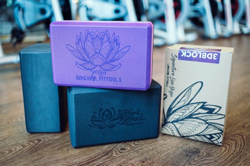 Блок для занятий йогой Black Block
