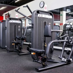 E7034 Гребная тяга с упором на грудь. Стек 135 кг