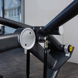 U2006 Жим от плеч. Стек 109 кг