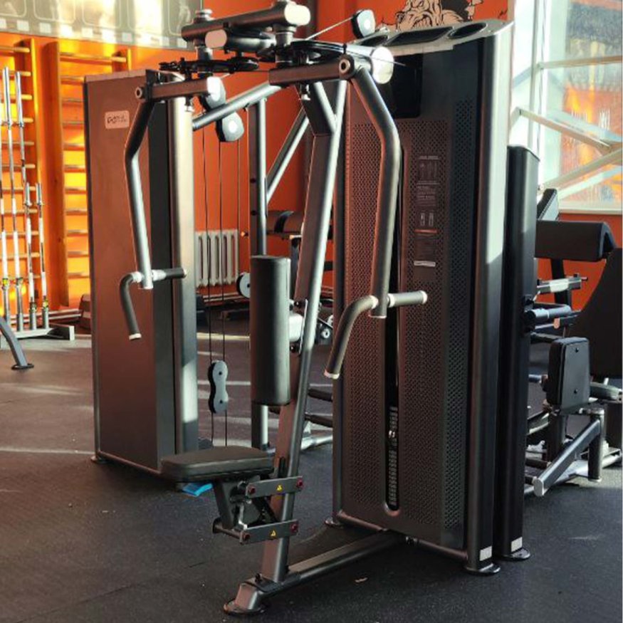 U2007 Баттерфляй - задние дельты. Стек 109 кг