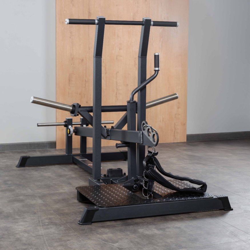 A607 Приседания с поясом