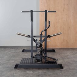 A607 Приседания с поясом