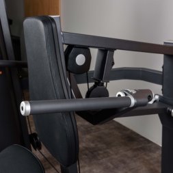 U3026C (E3026) Трицепс-машина. Имитация отжиманий. Стек 109 кг