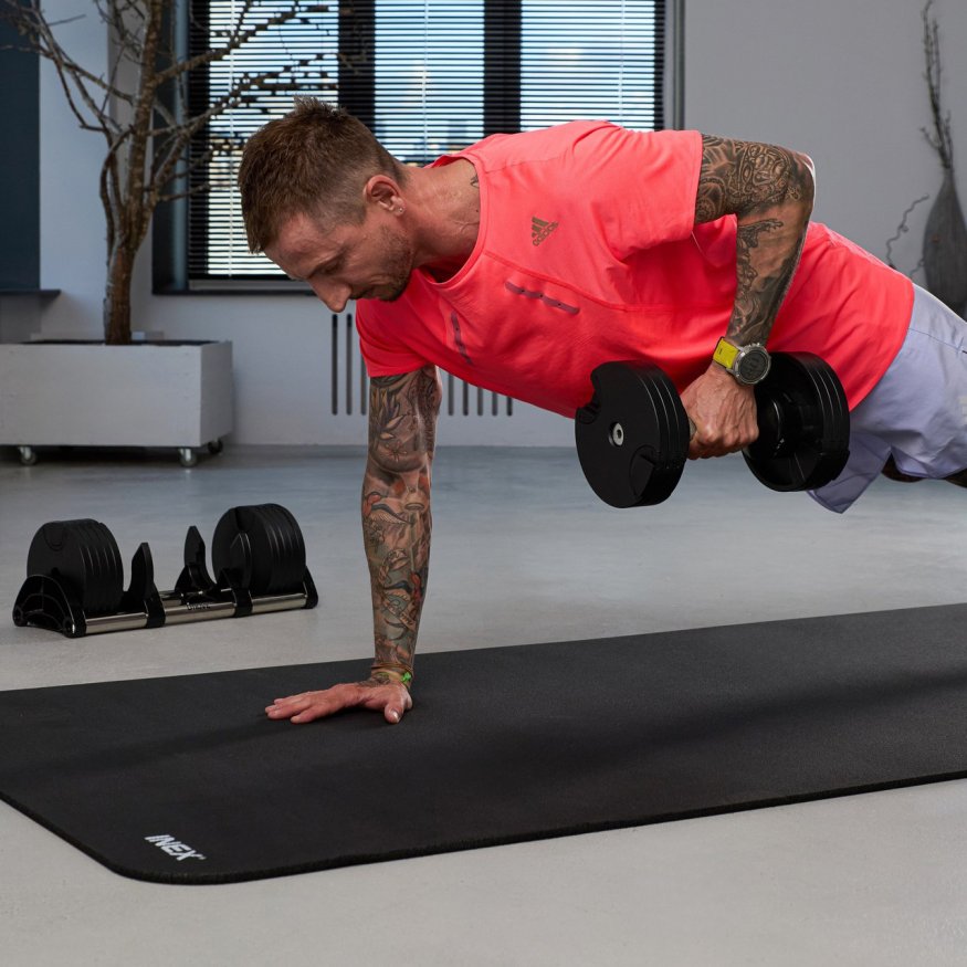 Наборная гантель UMOVE 2-32 кг, черный