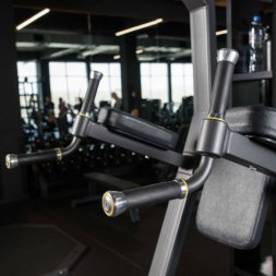 Брусья пресс турник