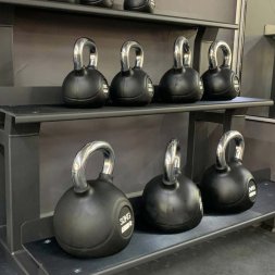 A2215 Стойка для гирь трехъярусная TANGEN