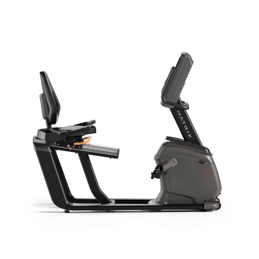  Matrix Fitness Горизонтальный велоэргометр Lifestyle с консолью GT LED