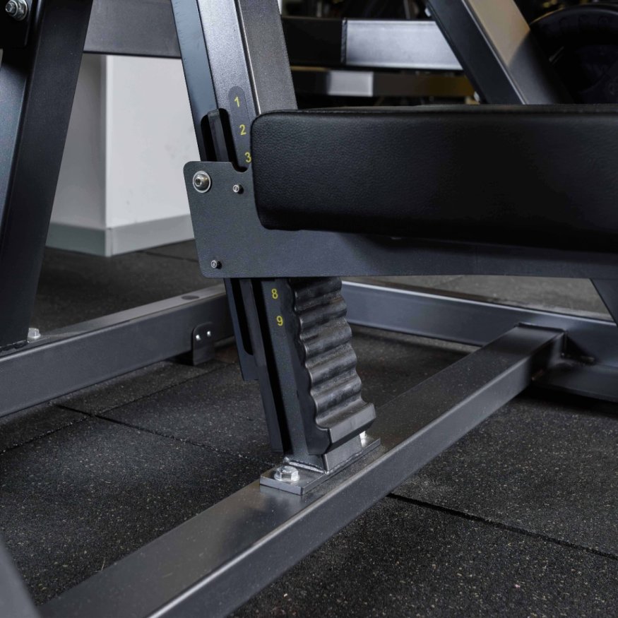 D915 Наклонный жим от груди, рычаги серые