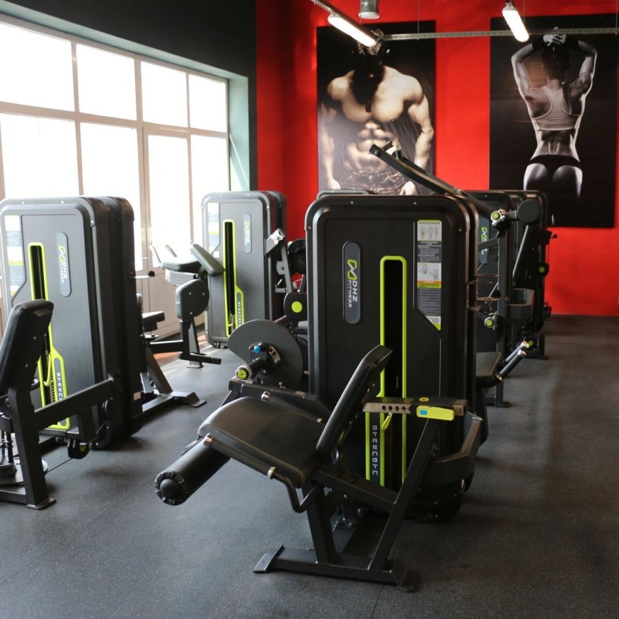 U3002A (A3002) Разгибание ног сидя. Стек 135 кг