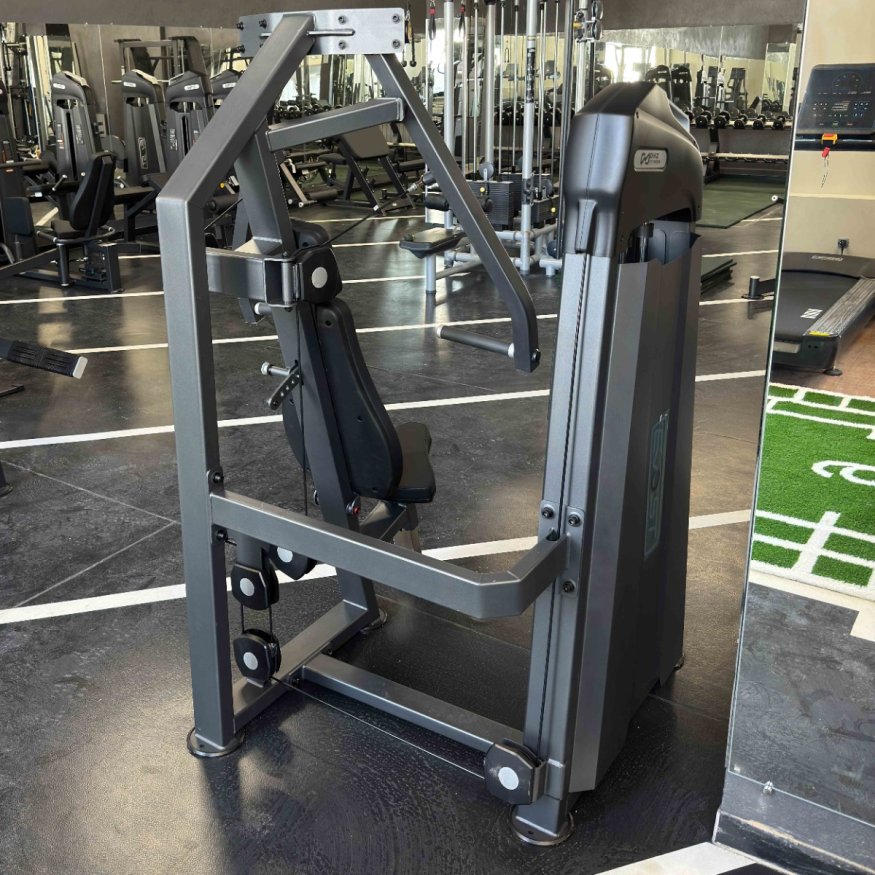 U3008C (E3008) Жим от груди вертикальный. Стек 109 кг