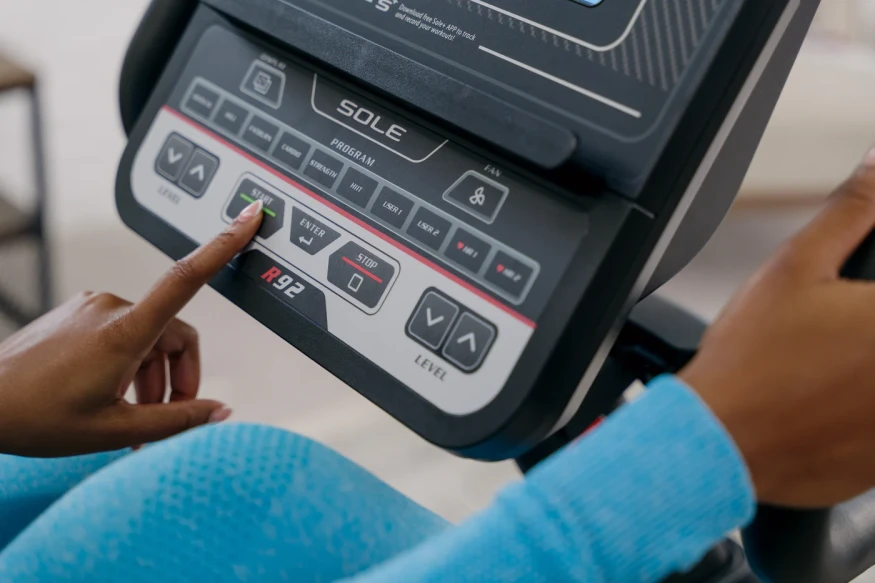 Горизонтальный велотренажер Sole R92 (2023)