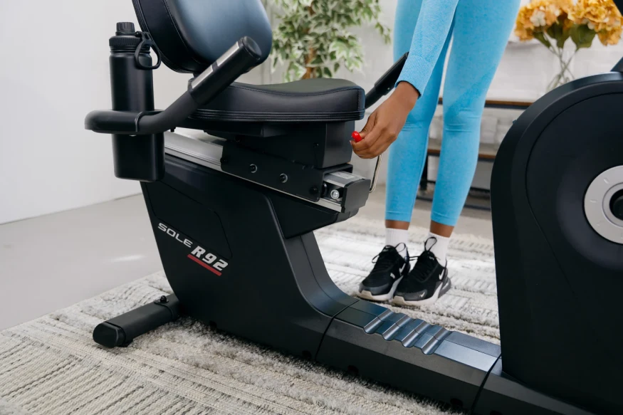 Горизонтальный велотренажер Sole R92 (2023)