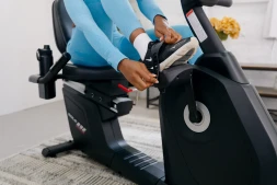 Горизонтальный велотренажер Sole R92 (2023)