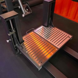 U3011C (E3011) Отведение/приведение ног стоя. Махи ногами. Стек 94 кг