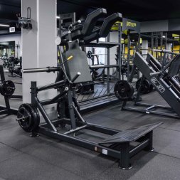 U2065 Приседание