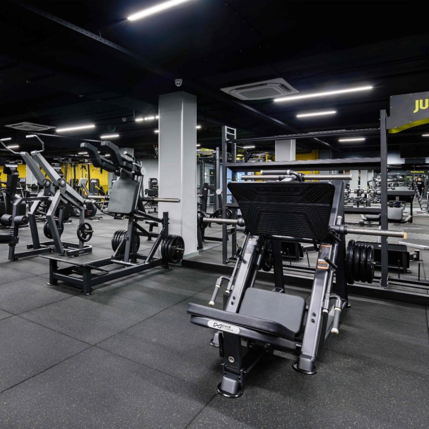 U2065 Приседание