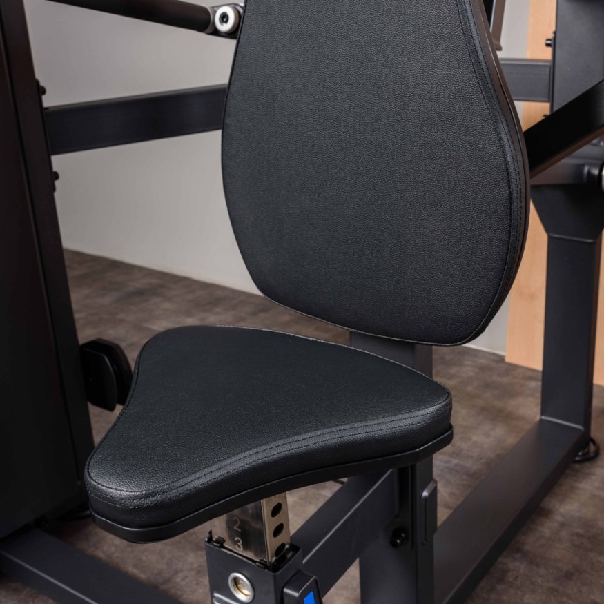 U3026C (E3026) Трицепс-машина. Имитация отжиманий. Стек 135 кг