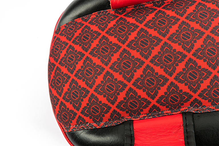 UFC  Premium  True Thai Пэды - черные