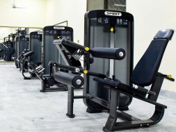 Сгибание ног сидя SPIRIT SP-3505 со стеком 109 кг