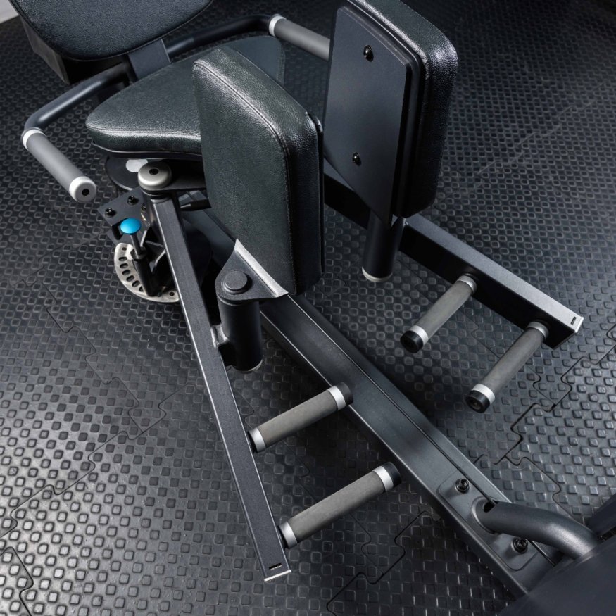 U3021C (E3089) Сведение/Разведение ног сидя. Стек 110 кг