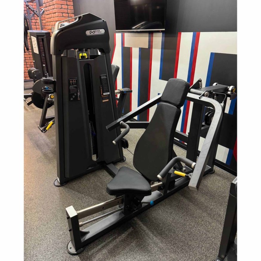 U3084C (E3084) Жим от груди и плеч. Стек 110 кг