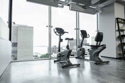 Вертикальный велотренажер Vision U60