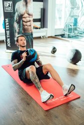 Мяч тренировочный (медицинбол) с хватами, 4 кг