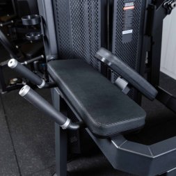 U3024D (E5024) Глют-машина. Ягодичные. Стек 49 кг