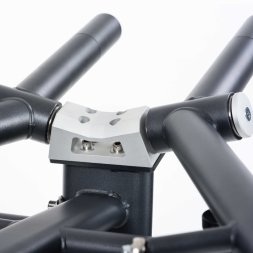 E7006 Жим от плеч. Стек 110 кг