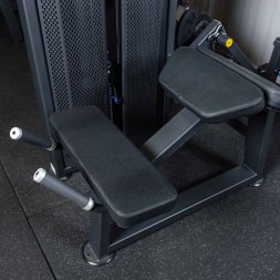 U3001D (E5001) Сгибание ног лежа. Стек 94 кг