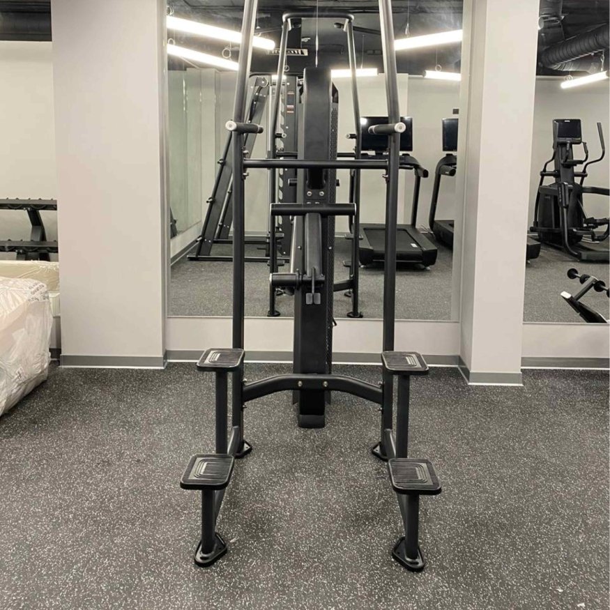 E7009 Турник, брусья с противовесом. Стек 110 кг